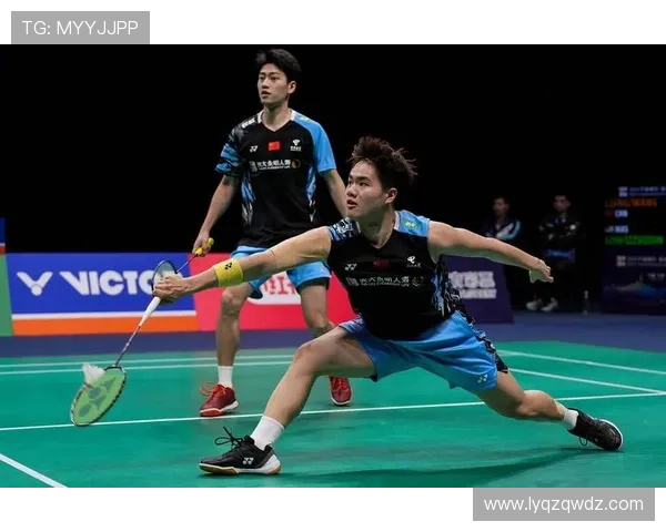 武汉羽毛球队与成都羽毛球队赛后复盘分析力量对决的精彩瞬间与战术策略