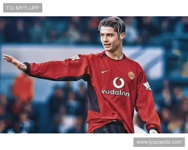 从青涩少年到足球巨星的成长之路与英语学习之旅